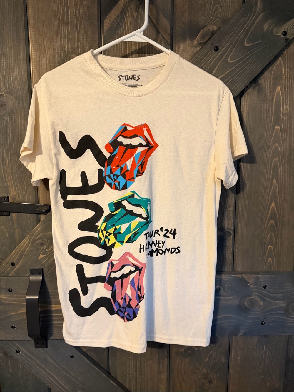 Rolling Stones Graphic 'Tour 24 Hackney Diamonds' Wall Art Tee Print Small